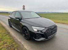 AUDI RS3 Sportback 2.5 TSI quattro S-tronic, Benzin, Occasion / Gebraucht, Automatik - 2