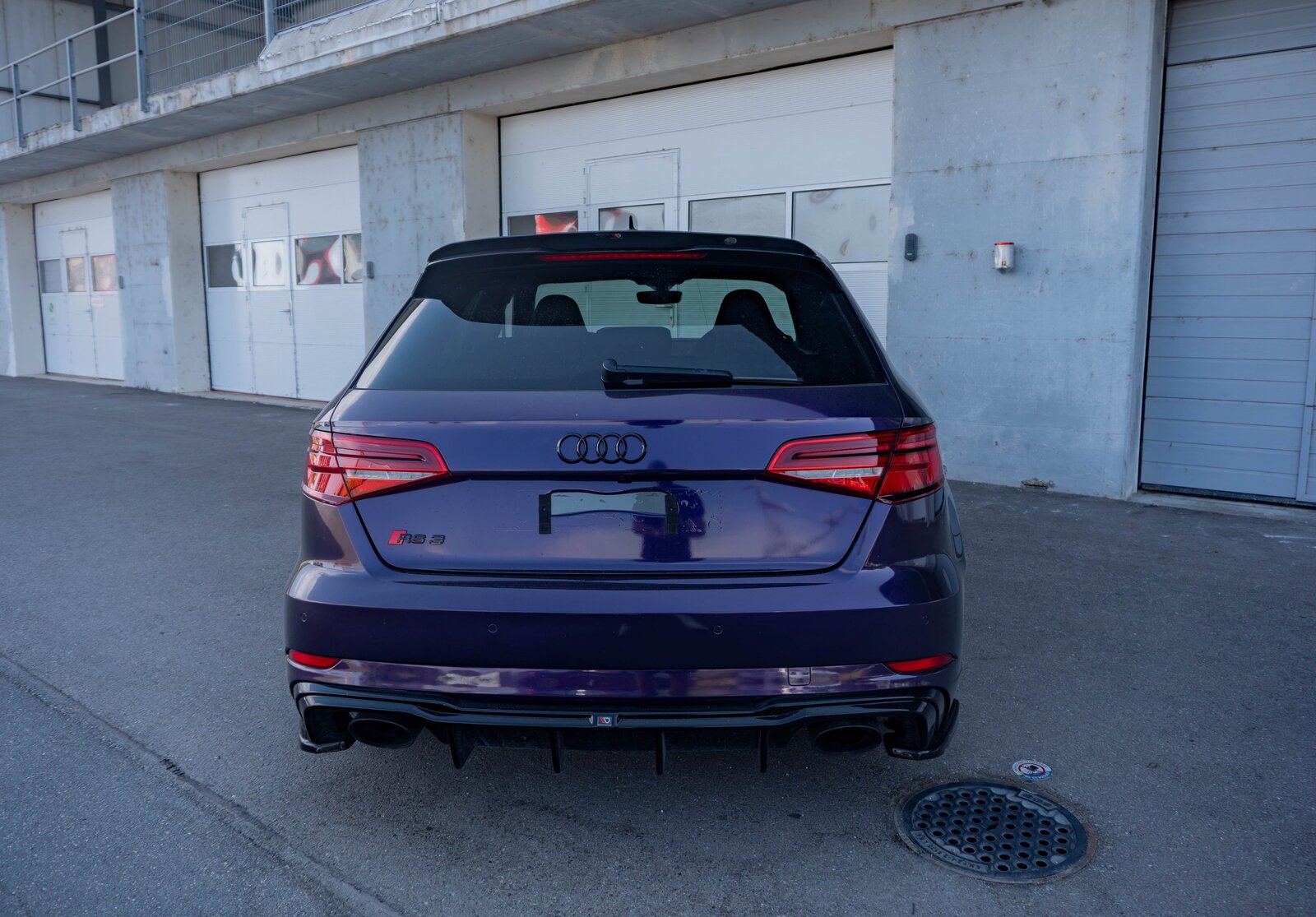 AUDI RS3 Sportback 2.5 TSI quattro S-tronic, Essence, Occasion / Utilisé, Automatique - 4