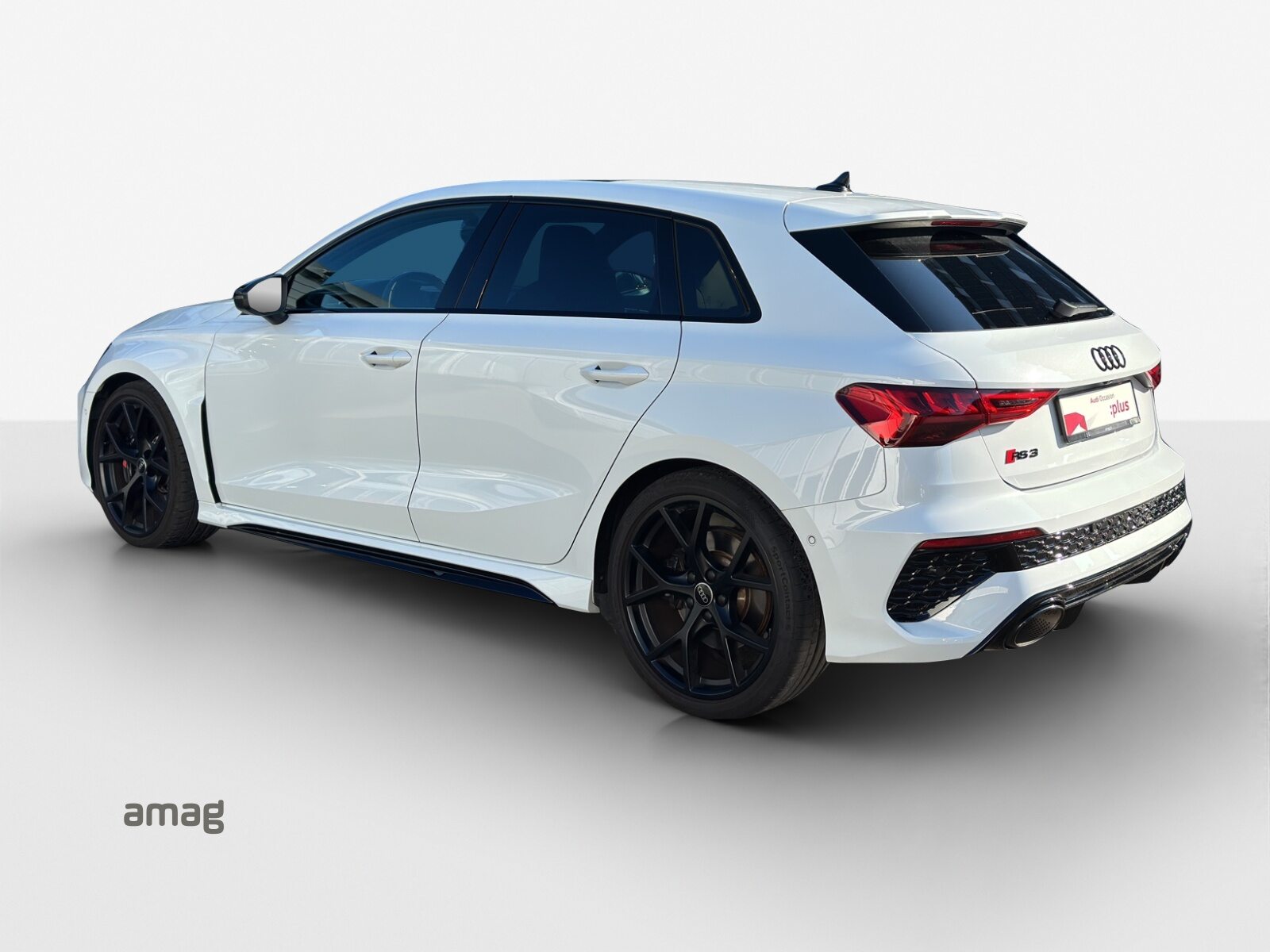 AUDI RS 3 Sportback, Benzin, Occasion / Gebraucht, Automatik - 2