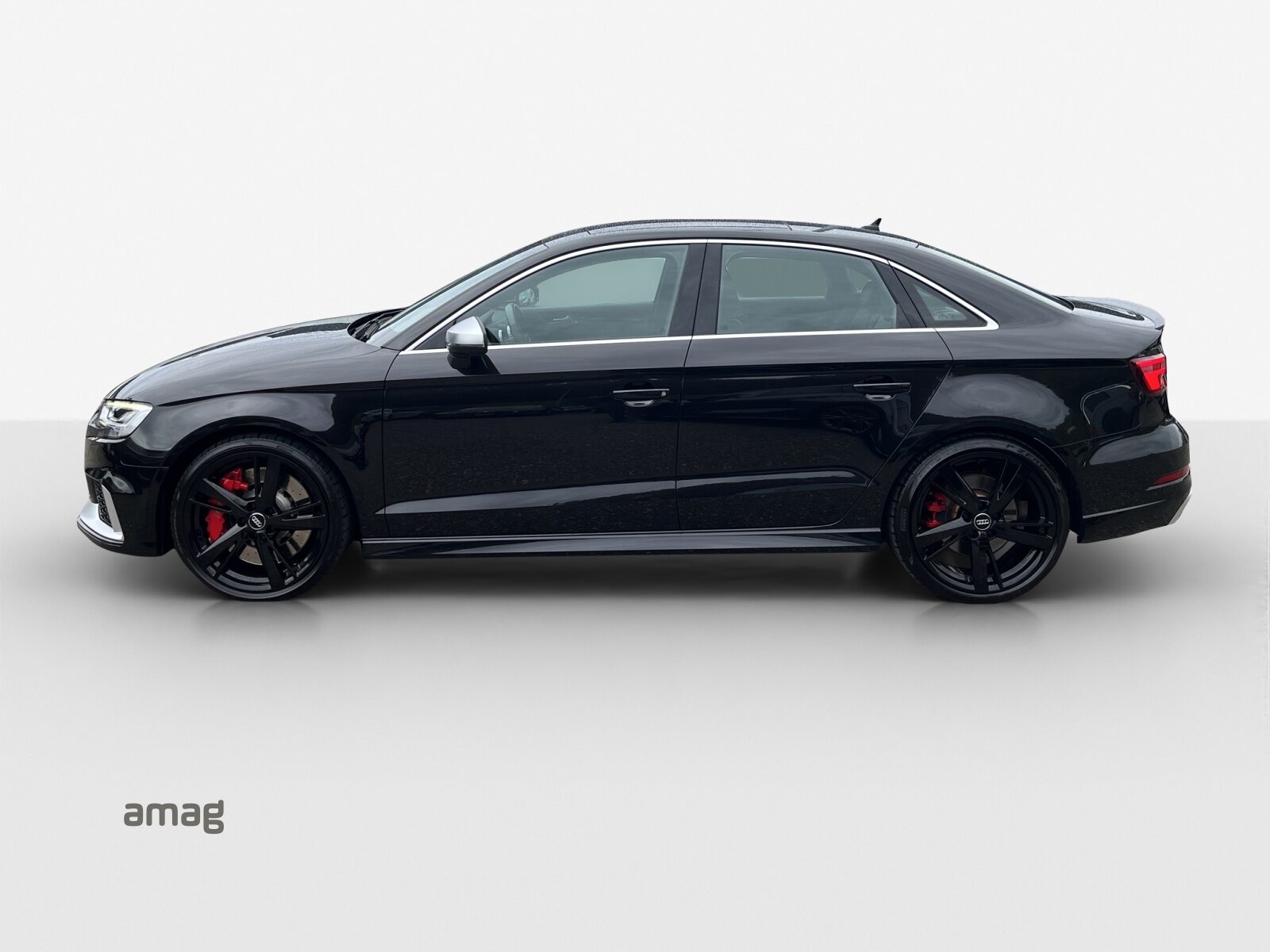 AUDI RS3 Limousine, Benzin, Occasion / Gebraucht, Automatik - 2