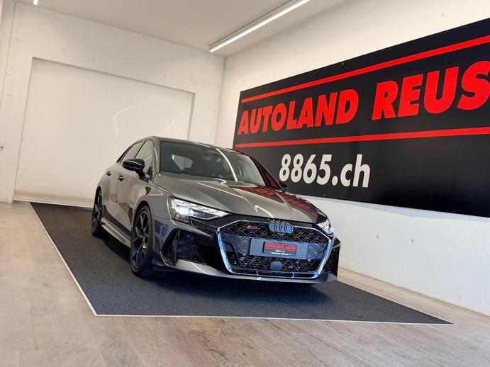 AUDI RS3 Sportback 2.5 TSI quattro S-tronic, Petrol, Second hand / Used, Automatic