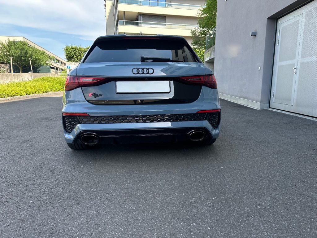 AUDI RS3 2.5 TFSI quattro S-Tronic, Benzin, Occasion / Gebraucht, Automatik - 4