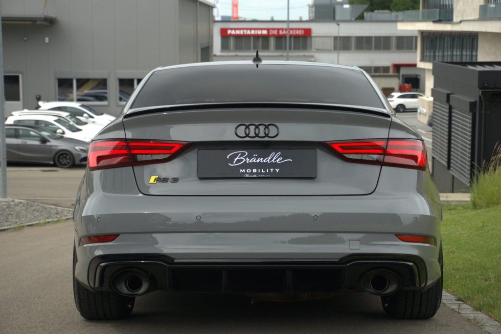 AUDI RS3 2.5 T FSI quattro S-Tronic, Benzin, Occasion / Gebraucht, Automatik - 6