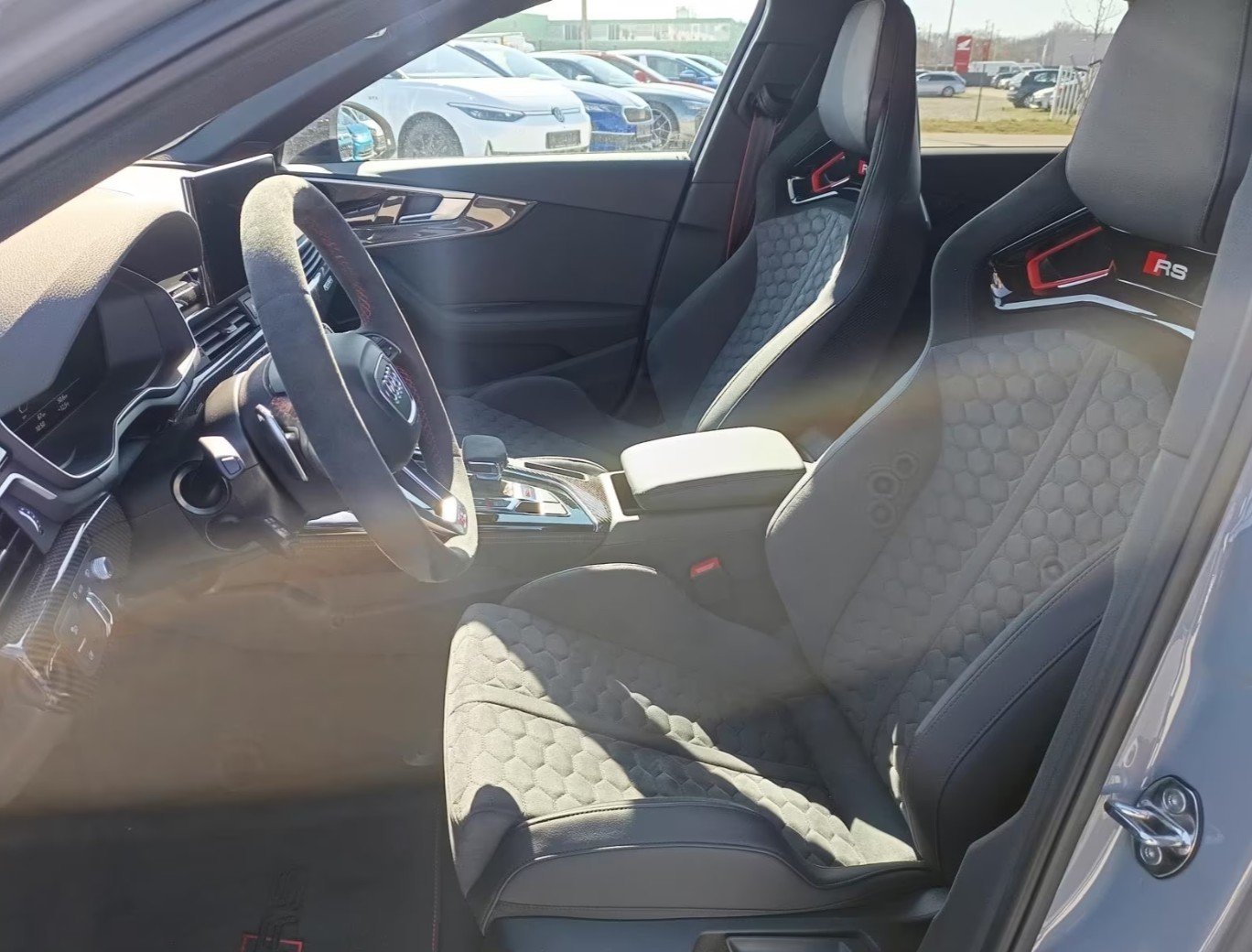 AUDI RS4 Avant quattro tiptronic, Benzin, Neuwagen, Automatik - 5