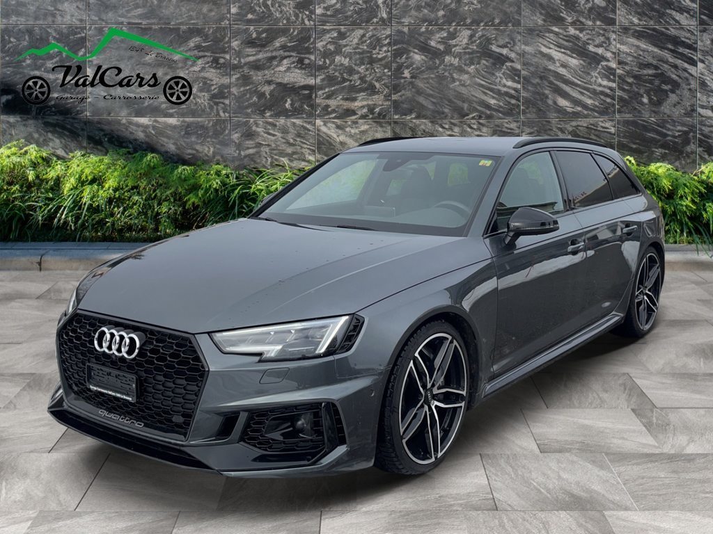 AUDI RS4 Avant 2.9 V6 TFSI quattro T-Tronic
