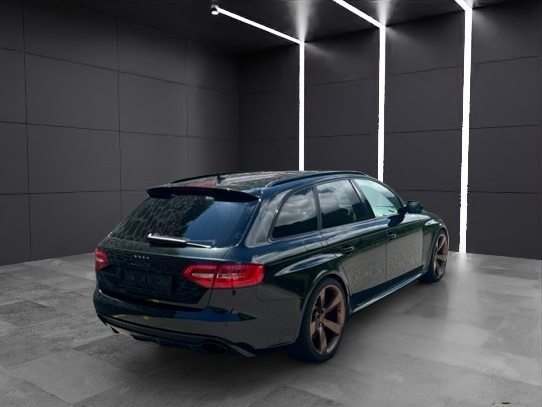 AUDI RS4 Avant 4.2 V8 FSI quattro S-Tronic, Essence, Occasion / Utilisé, Automatique - 4