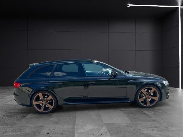 AUDI RS4 Avant 4.2 V8 FSI quattro S-Tronic, Essence, Occasion / Utilisé, Automatique - 5