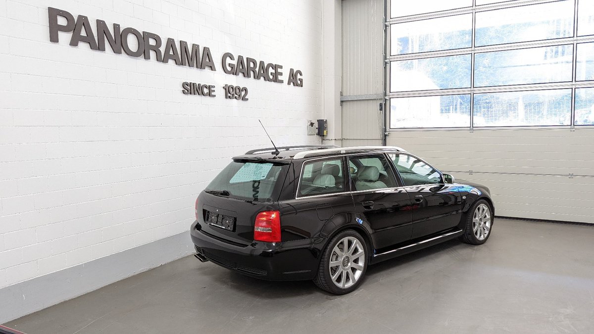 AUDI RS4 Avant quattro, Essence, Occasion / Utilisé, Manuelle - 3
