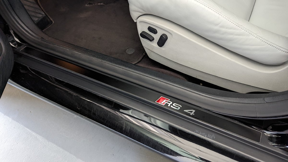 AUDI RS4 Avant quattro, Essence, Occasion / Utilisé, Manuelle - 5