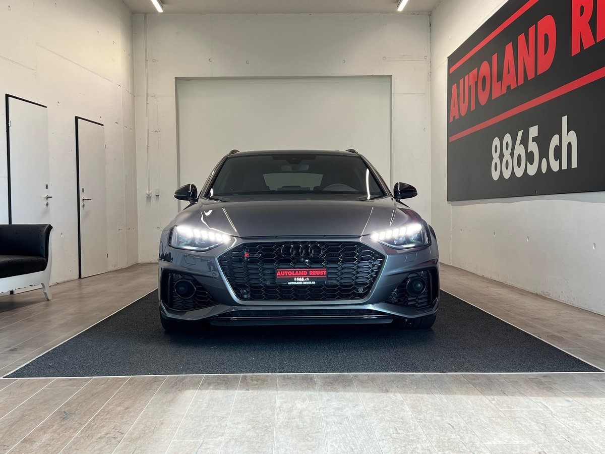 AUDI RS4 Avant quattro tiptronic, Essence, Occasion / Utilisé, Automatique - 2