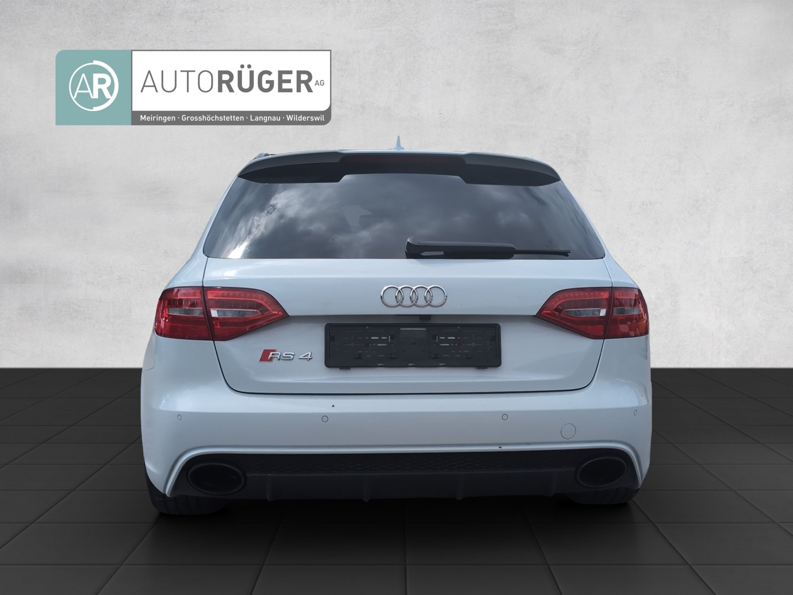 AUDI RS4 Avant 4.2 FSI V8 quattro S-tronic, Benzin, Occasion / Gebraucht, Automatik - 5