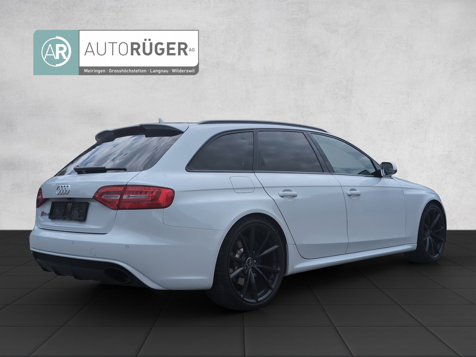 AUDI RS4 Avant 4.2 FSI V8 quattro S-tronic, Benzin, Occasion / Gebraucht, Automatik - 6