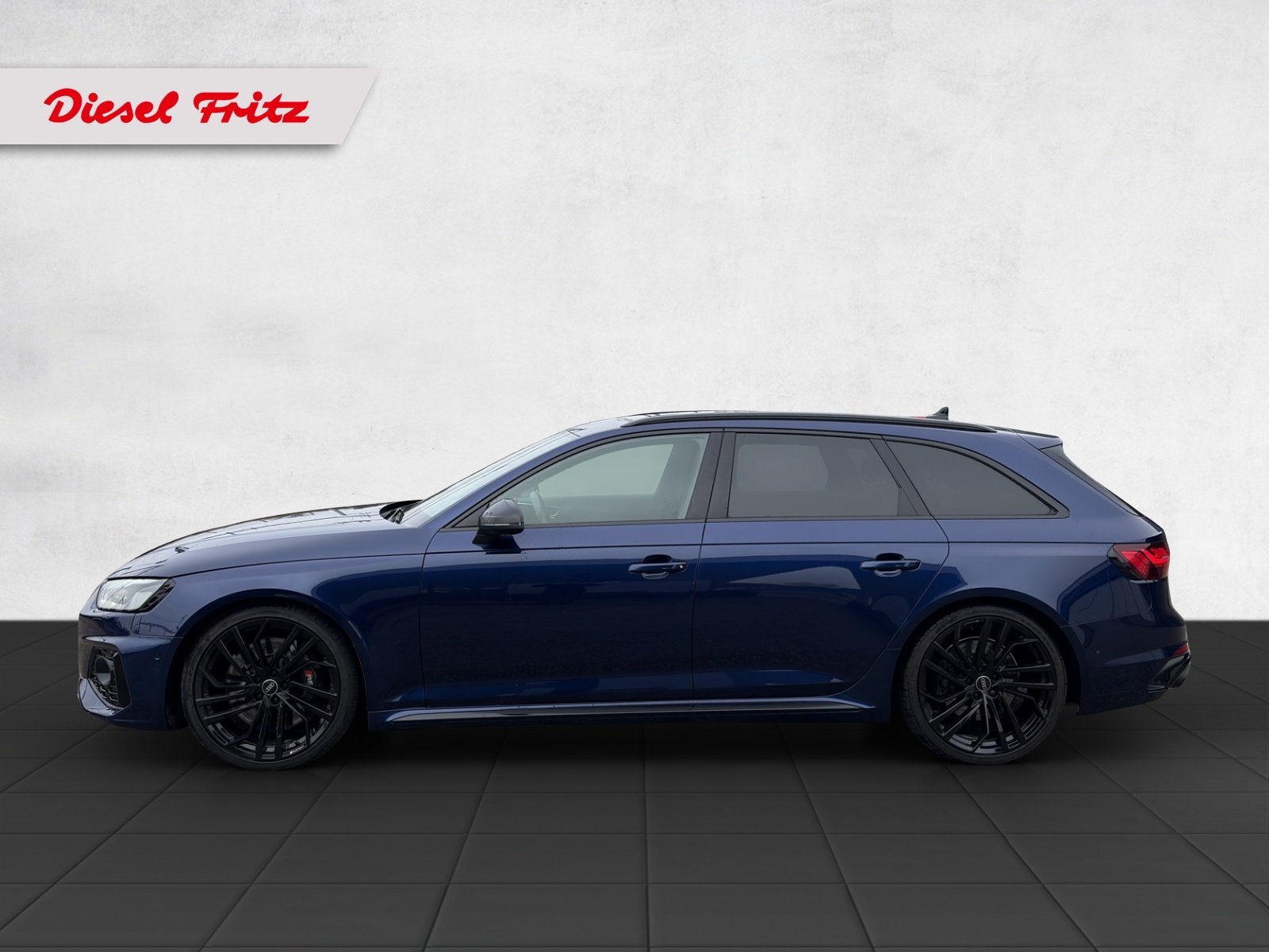 AUDI RS4 Avant quattro tiptronic, Essence, Occasion / Utilisé, Automatique - 2