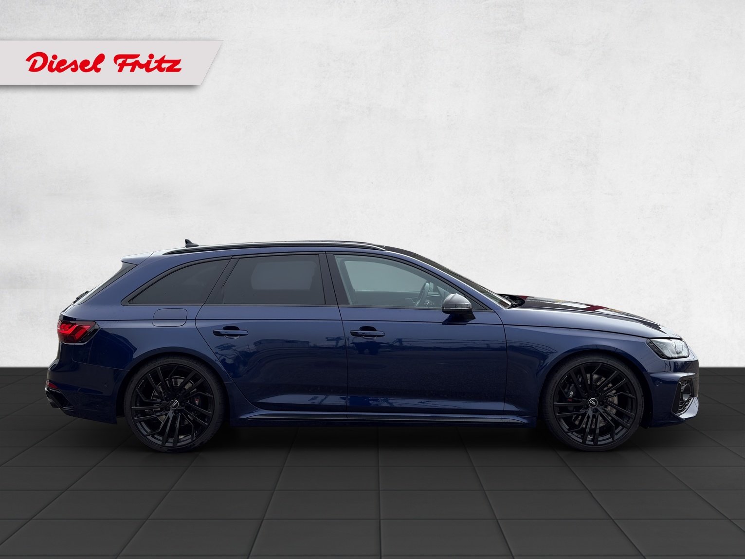 AUDI RS4 Avant quattro tiptronic, Essence, Occasion / Utilisé, Automatique - 6