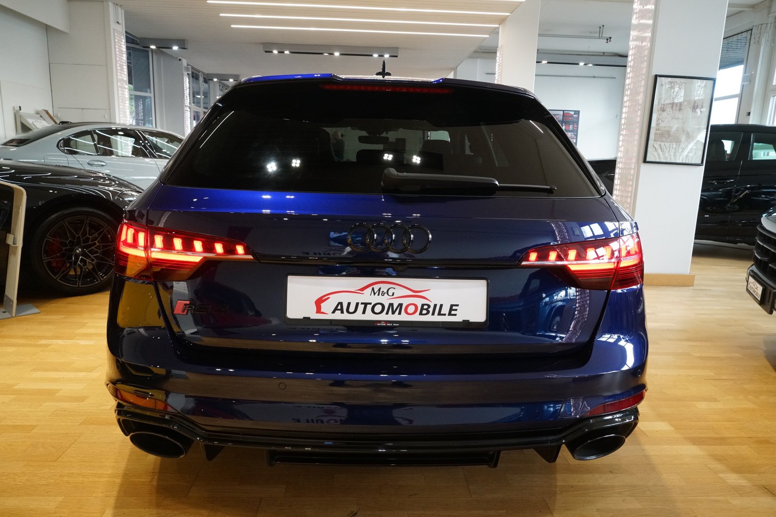 AUDI RS4 Avant quattro tiptronic, Essence, Occasion / Utilisé, Automatique - 5