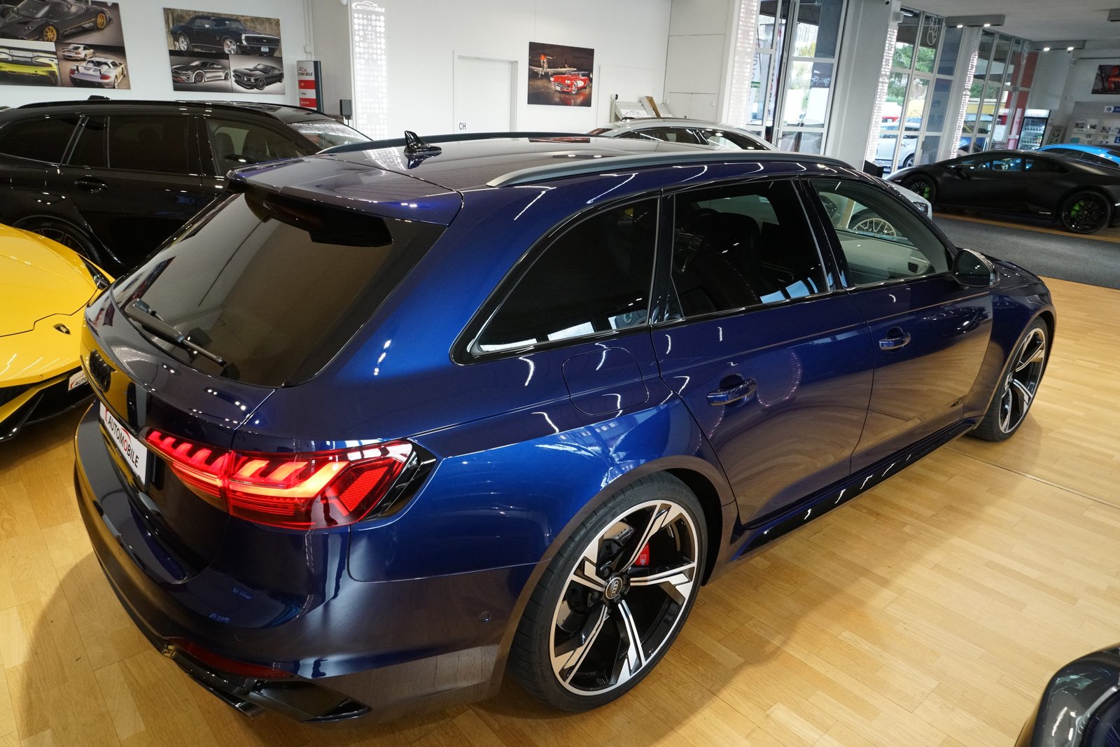 AUDI RS4 Avant quattro tiptronic, Essence, Occasion / Utilisé, Automatique - 7