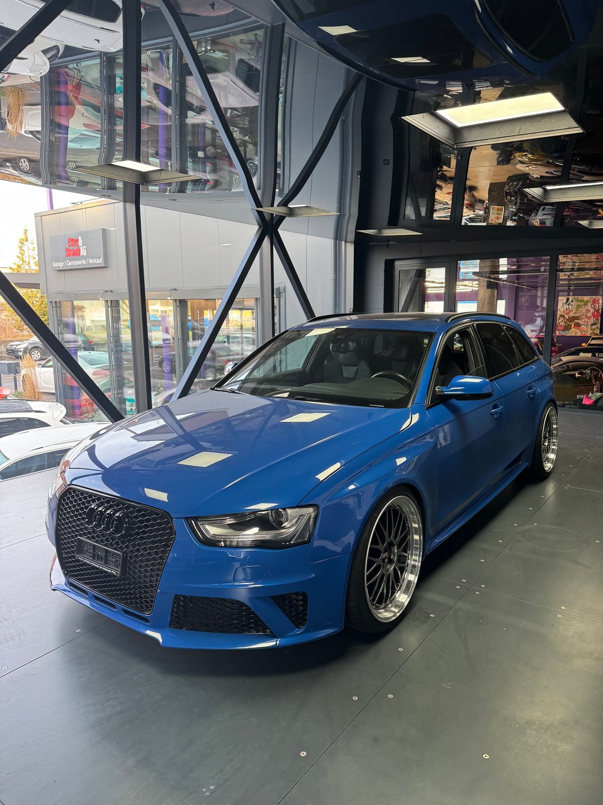 AUDI RS4 Avant 4.2 FSI V8 quattro S-tronic