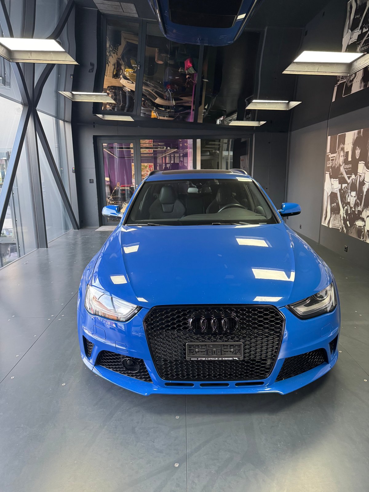 AUDI RS4 Avant 4.2 FSI V8 quattro S-tronic, Benzin, Occasion / Gebraucht, Automatik - 2