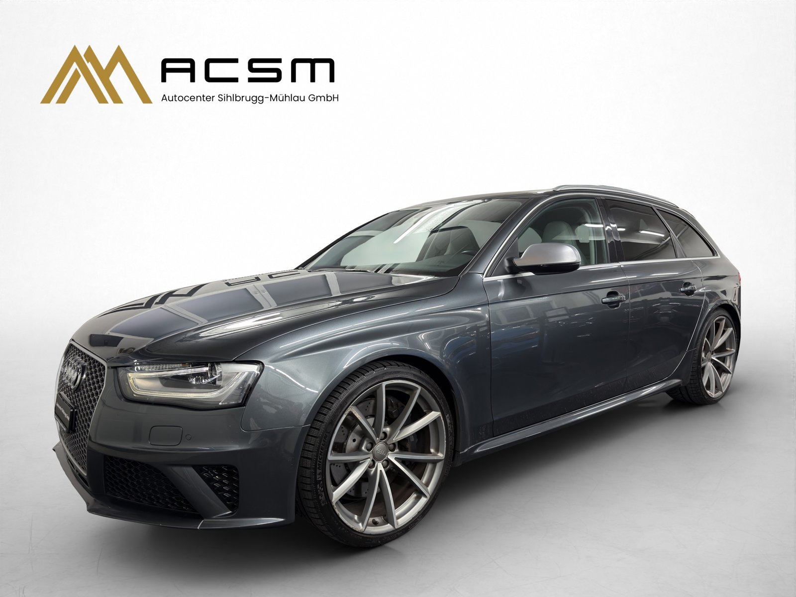AUDI RS4 Avant 4.2 FSI V8 quattro S-tronic