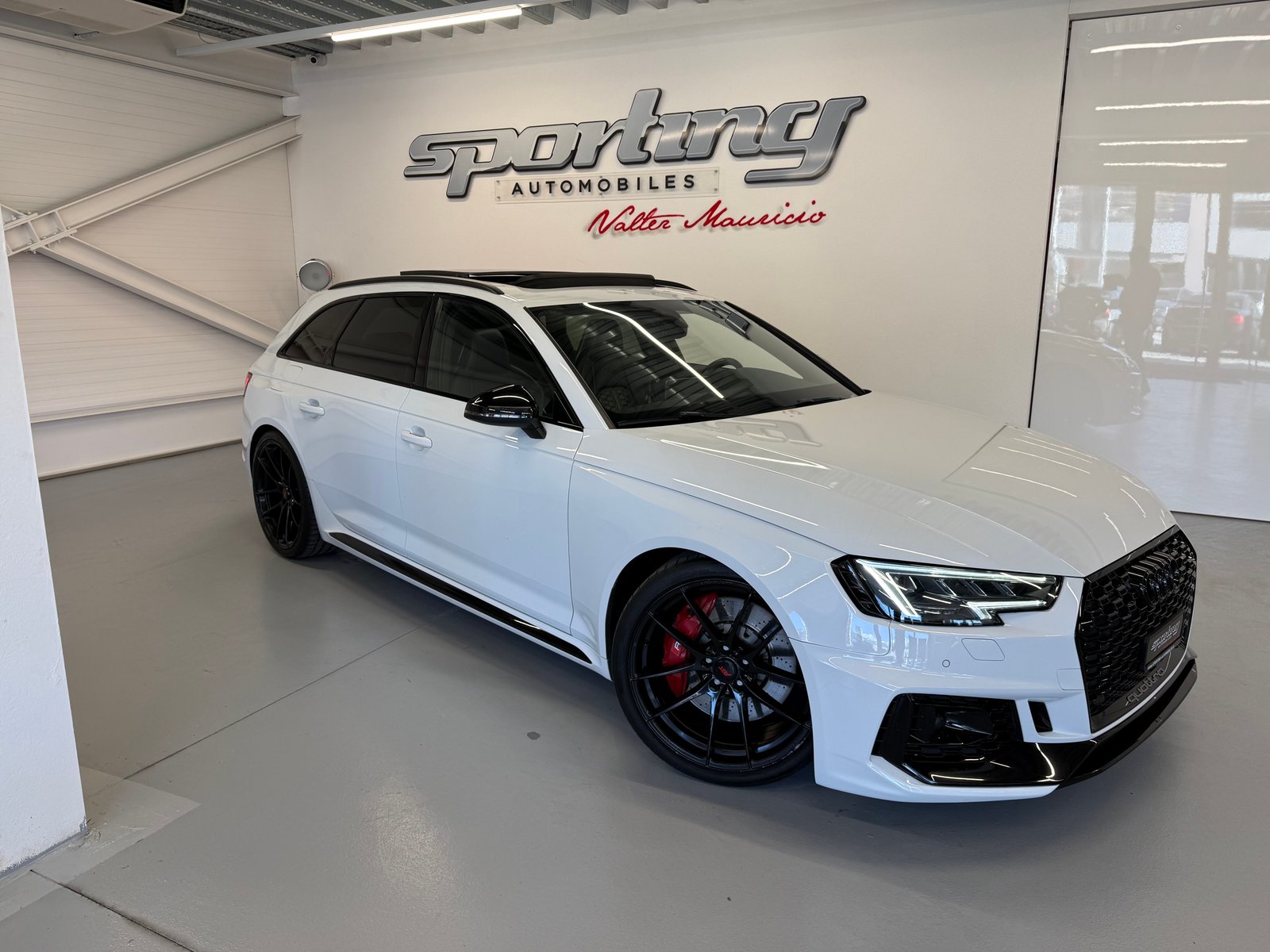 AUDI RS4 Avant 2.9 TFSI ABT quattro tiptronic, Essence, Occasion / Utilisé, Automatique - 2