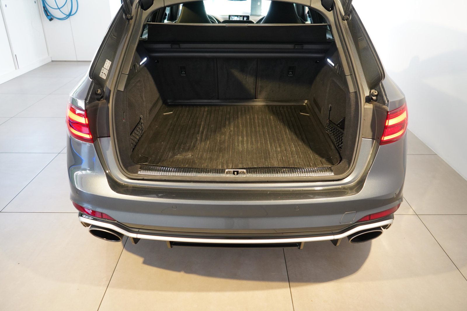 AUDI RS4 Avant 2.9 V6 TFSI quattro T-Tronic, Essence, Occasion / Utilisé, Automatique - 5