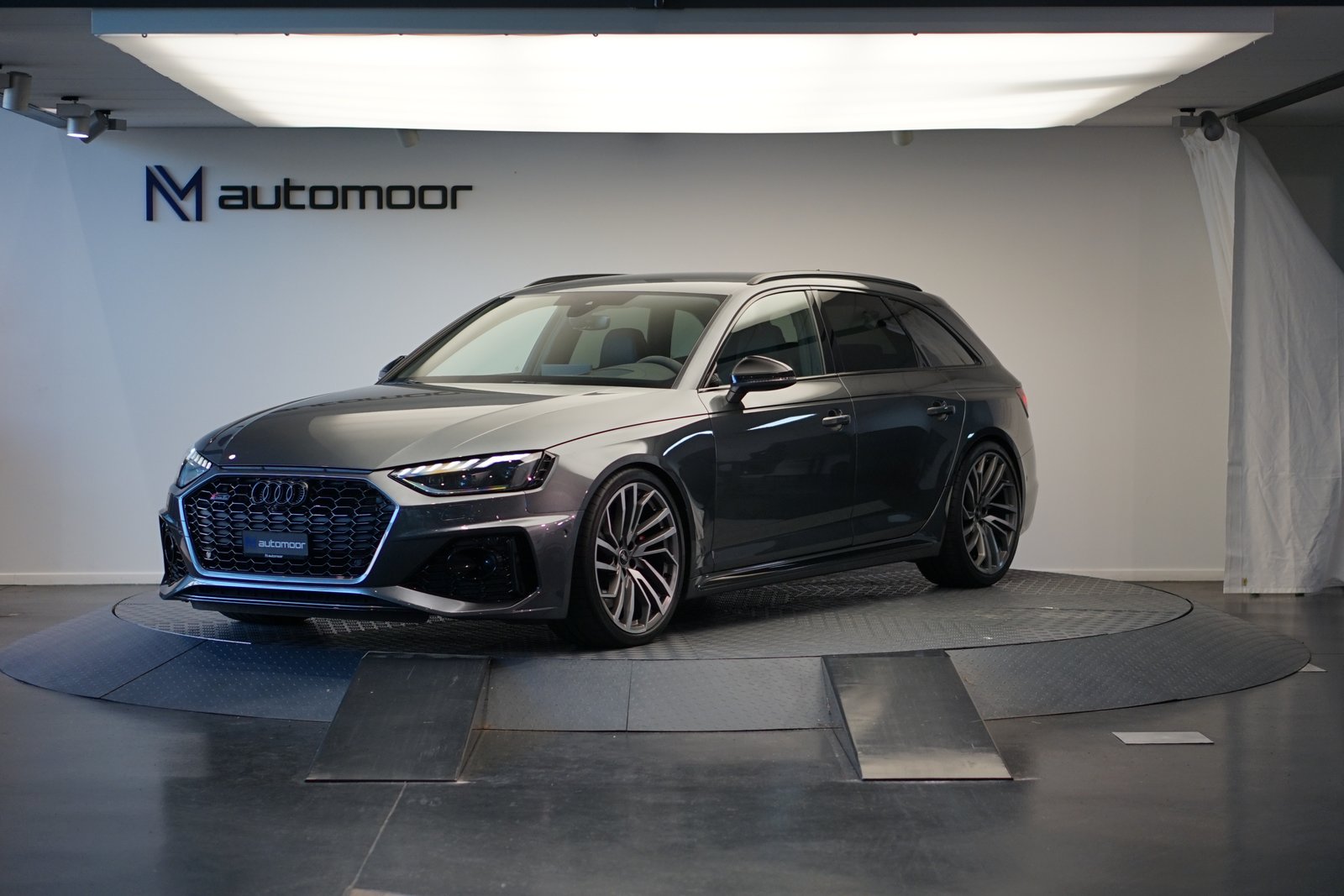 AUDI RS4 Avant quattro tiptronic *Carbon* *HuD* *Dynamikpake