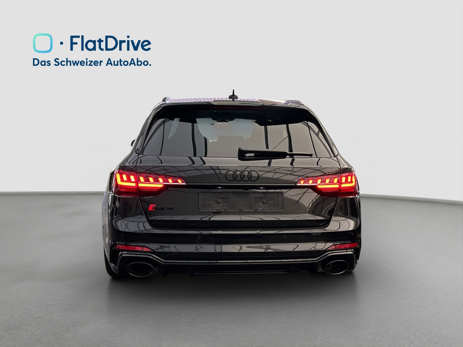 AUDI RS4 Avant quattro tiptronic - AHK - 360 Kamera - Head-u, Essence, Occasion / Utilisé, Automatique - 4