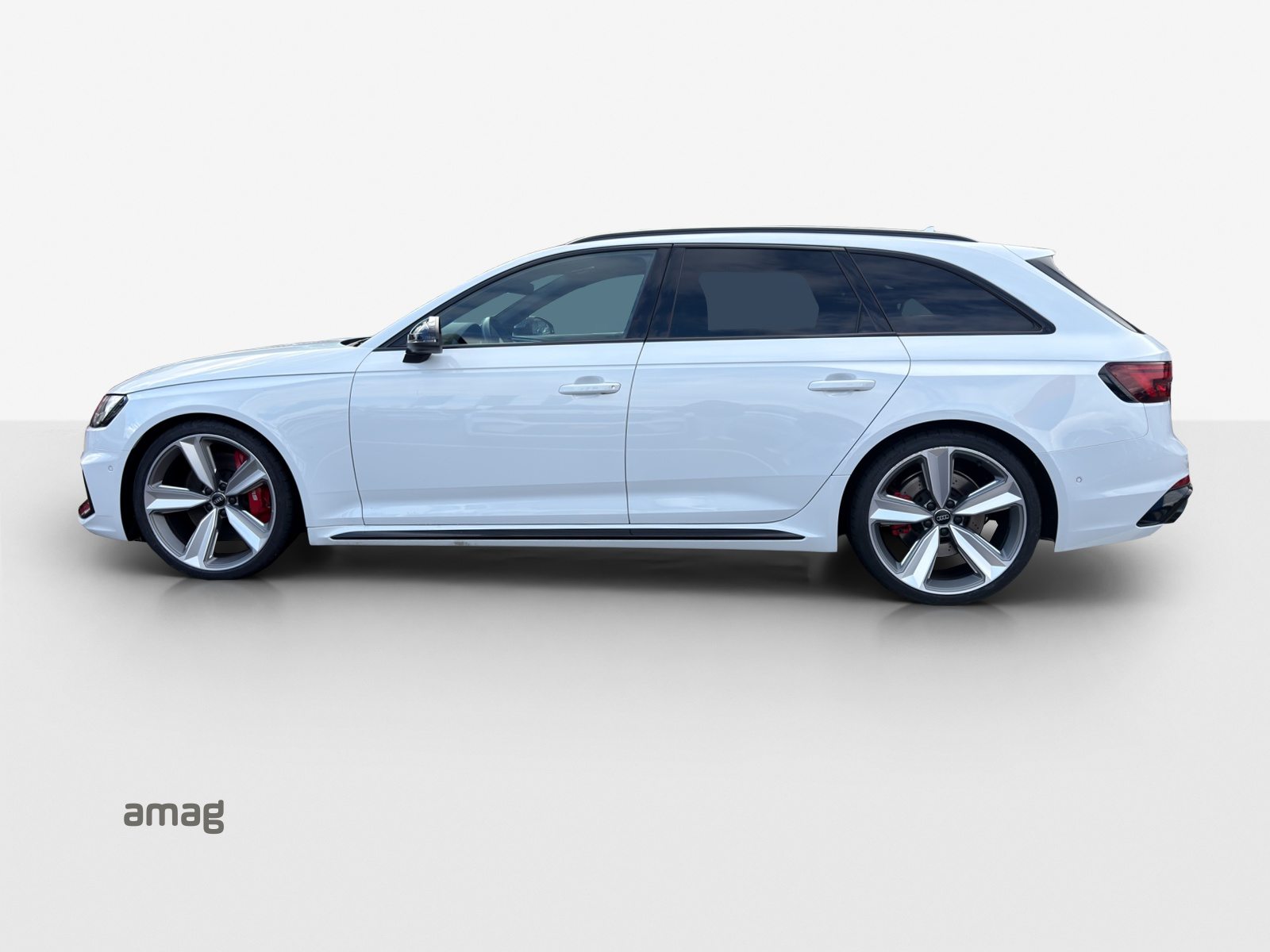 AUDI RS 4 Avant, Petrol, Second hand / Used, Automatic - 2
