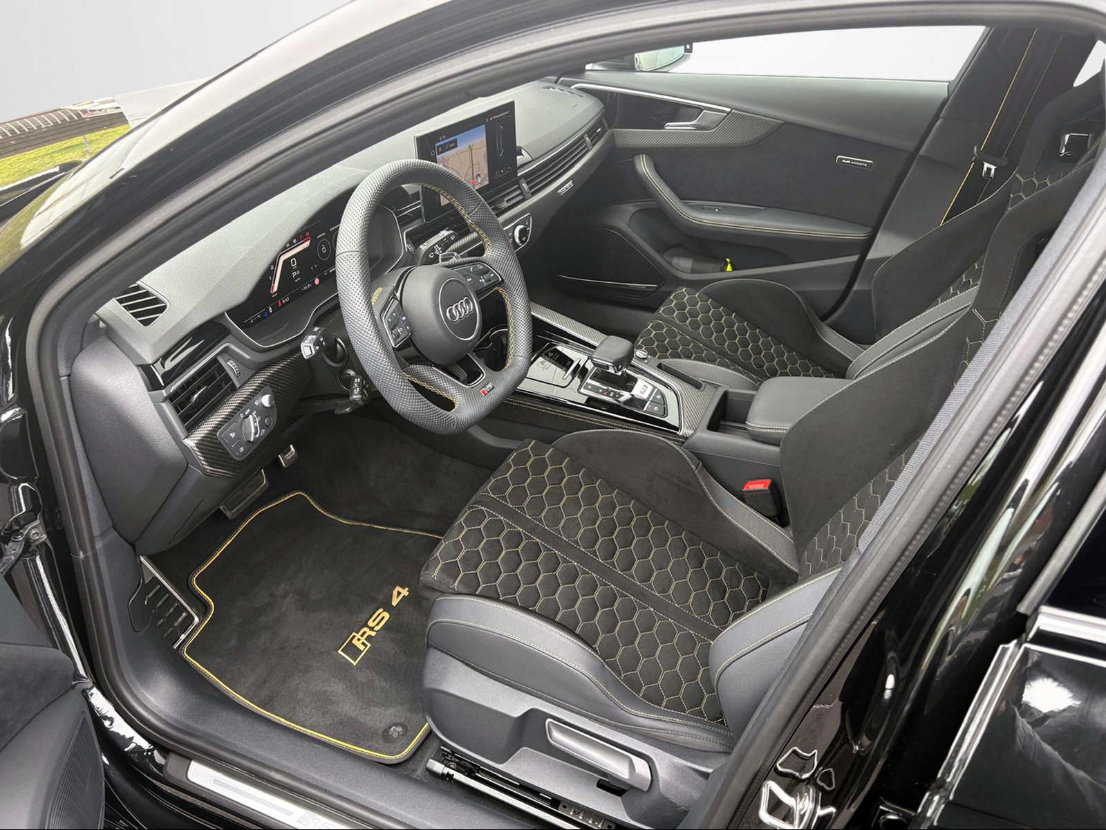 AUDI RS 4 Avant edition, Petrol, Second hand / Used, Automatic - 5