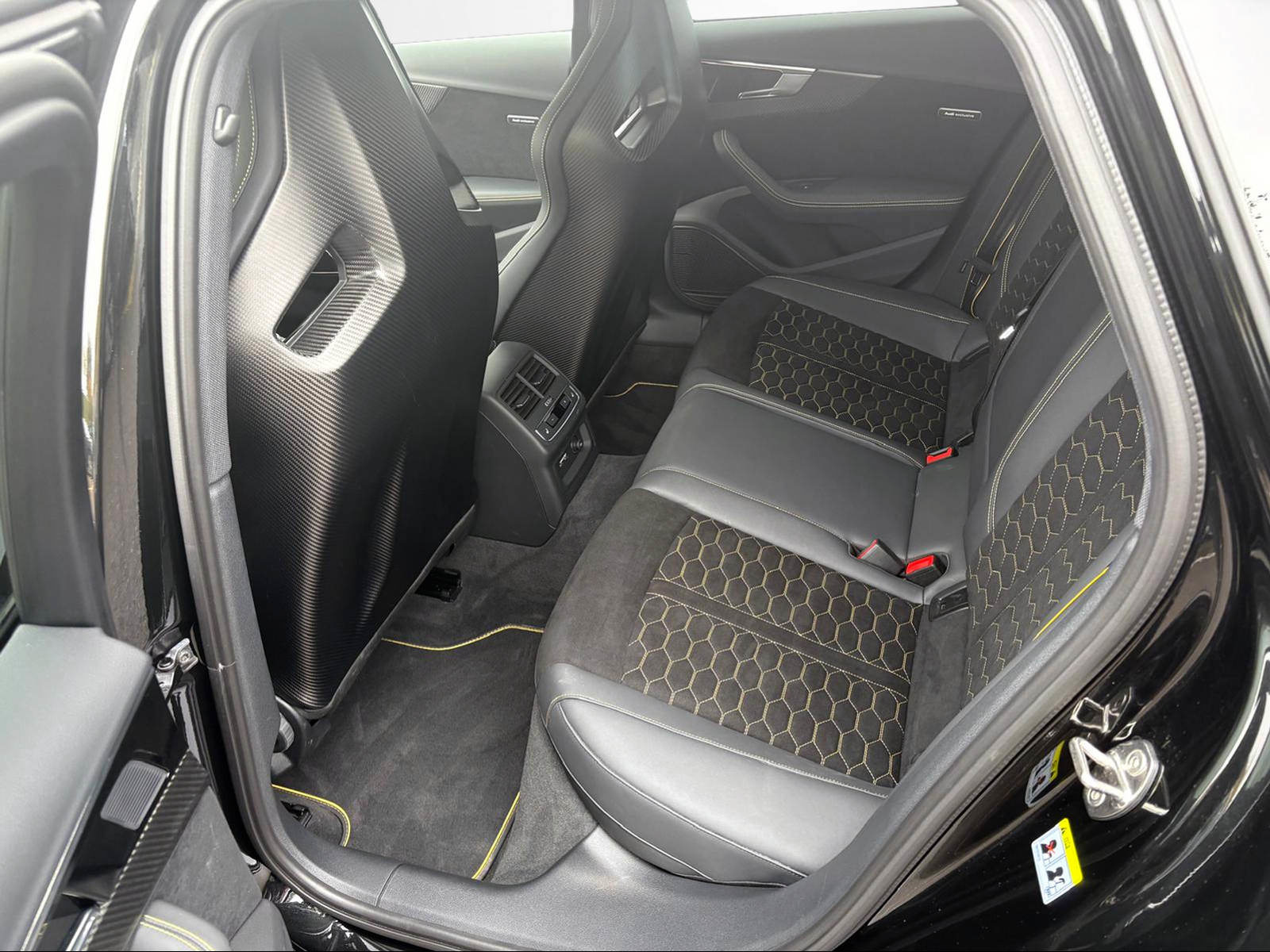 AUDI RS 4 Avant edition, Petrol, Second hand / Used, Automatic - 6