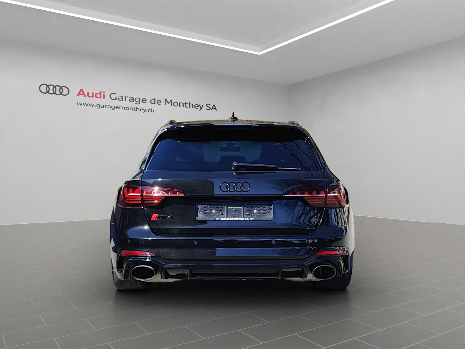 AUDI RS4 Avant quattro tiptronic, Petrol, Second hand / Used, Automatic - 4