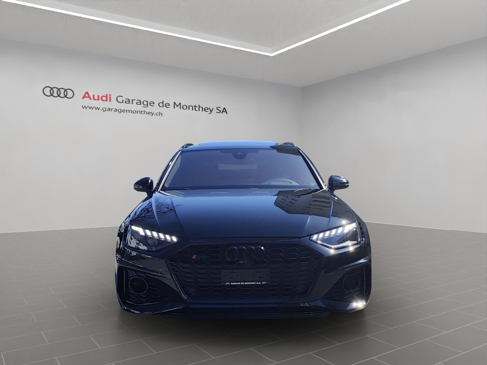 AUDI RS4 Avant quattro tiptronic, Petrol, Second hand / Used, Automatic - 5