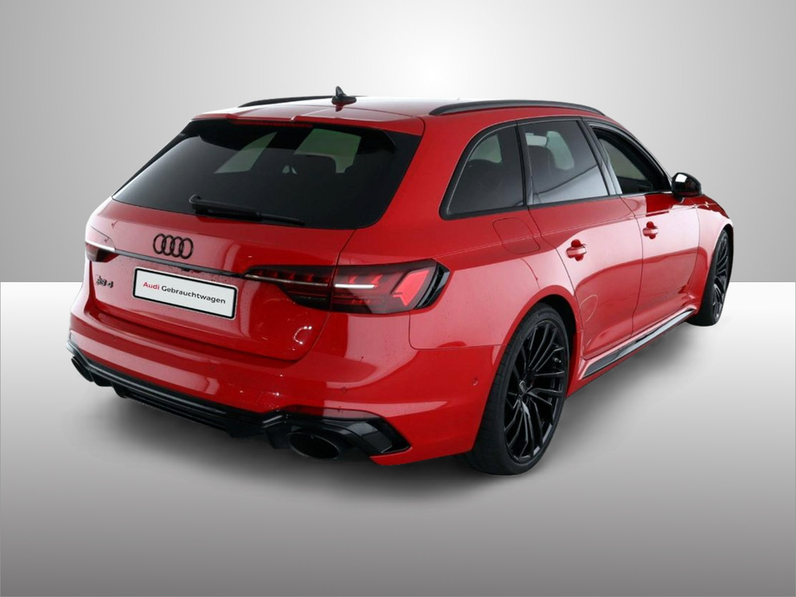 AUDI RS 4 Avant, Petrol, Second hand / Used, Automatic - 2