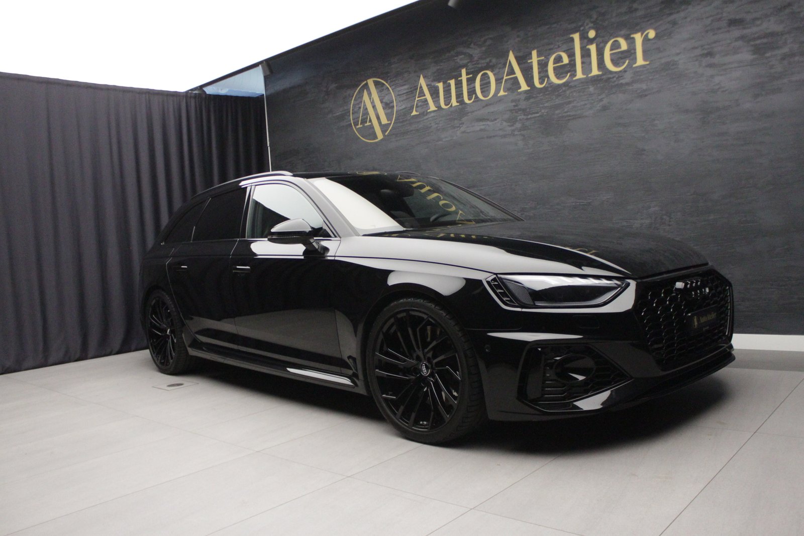 AUDI RS4 Avant quattro tiptronic, Benzina, Occasioni / Usate, Automatico - 3