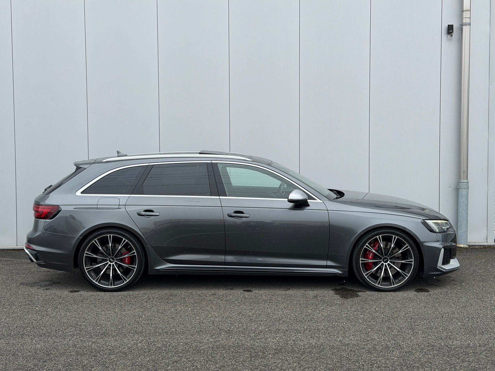 AUDI RS4 Avant 2.9 TFSI quattro tiptronic, Benzin, Occasion / Gebraucht, Automatik - 3