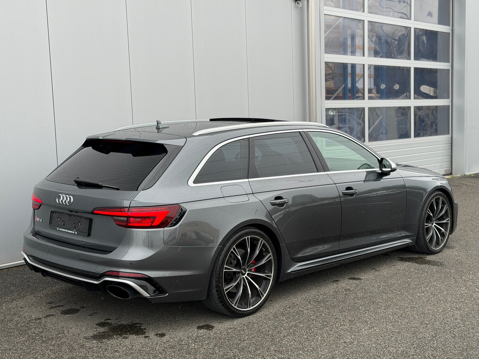 AUDI RS4 Avant 2.9 TFSI quattro tiptronic, Benzin, Occasion / Gebraucht, Automatik - 4