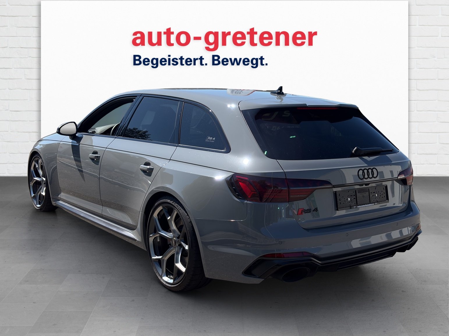 AUDI RS4 Avant 2.9 V6 TFSI 25 year edition quattro T-Tronic, Benzin, Occasion / Gebraucht, Automatik - 2