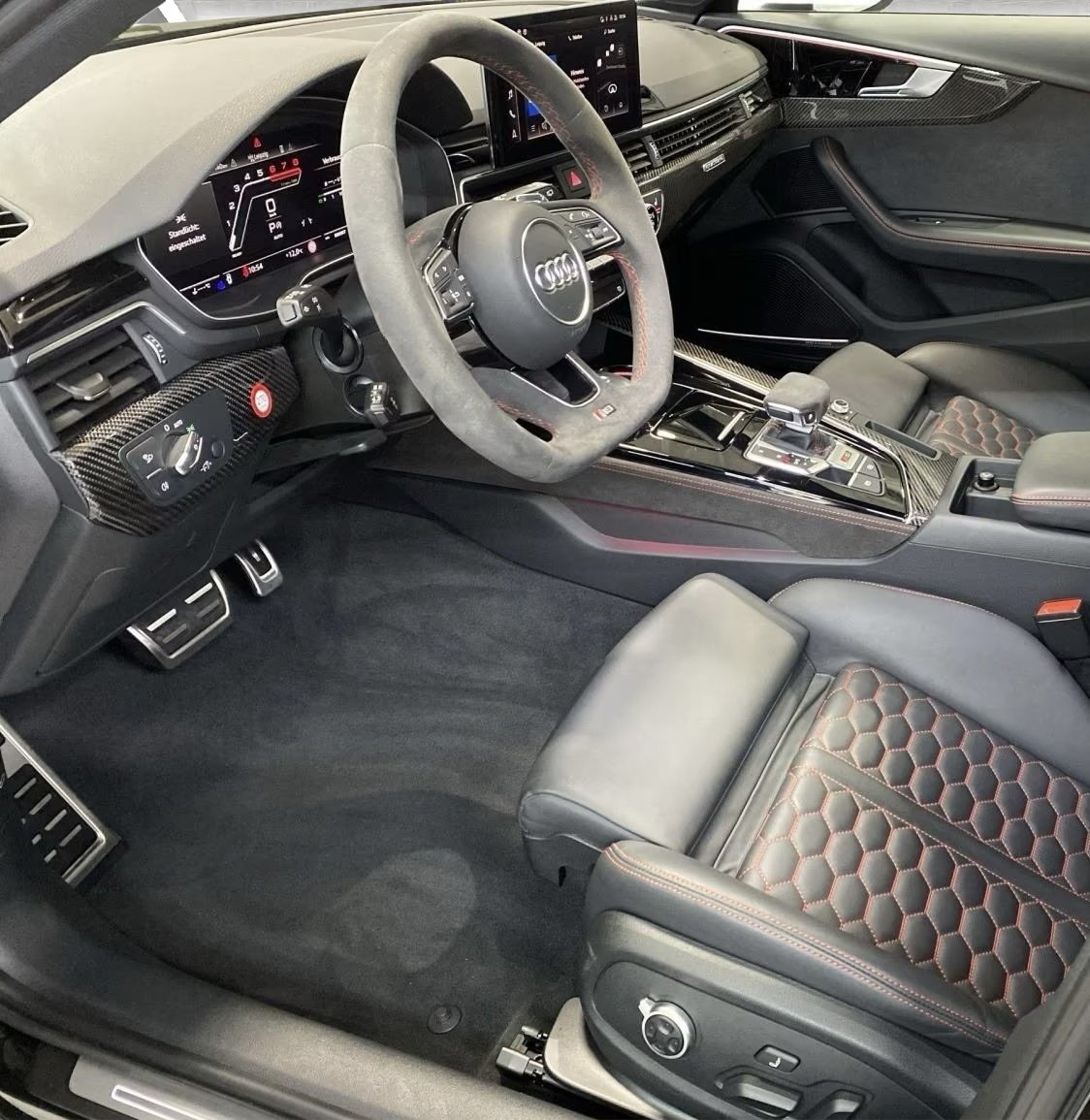 AUDI RS4 Avant quattro tiptronic, Benzin, Occasion / Gebraucht, Automatik - 5