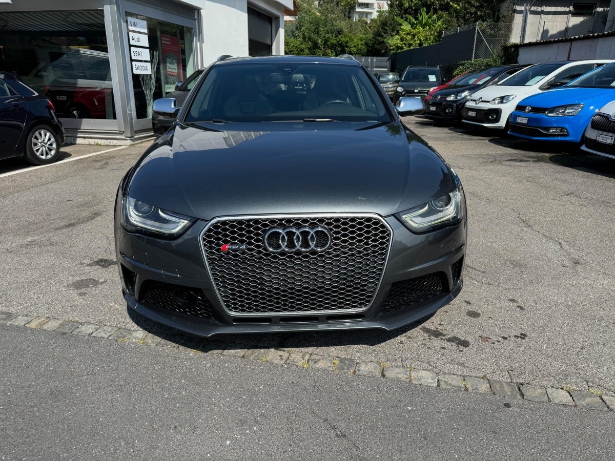 AUDI RS4 Avant 4.2 FSI V8 quattro S-tronic, Essence, Occasion / Utilisé, Automatique - 3