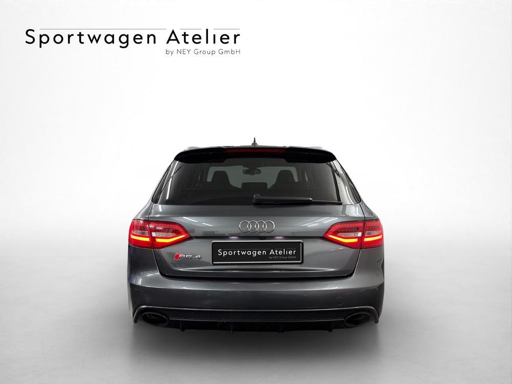AUDI RS4 Avant 4.2 FSI V8 quattro S-tronic, Essence, Occasion / Utilisé, Automatique - 4