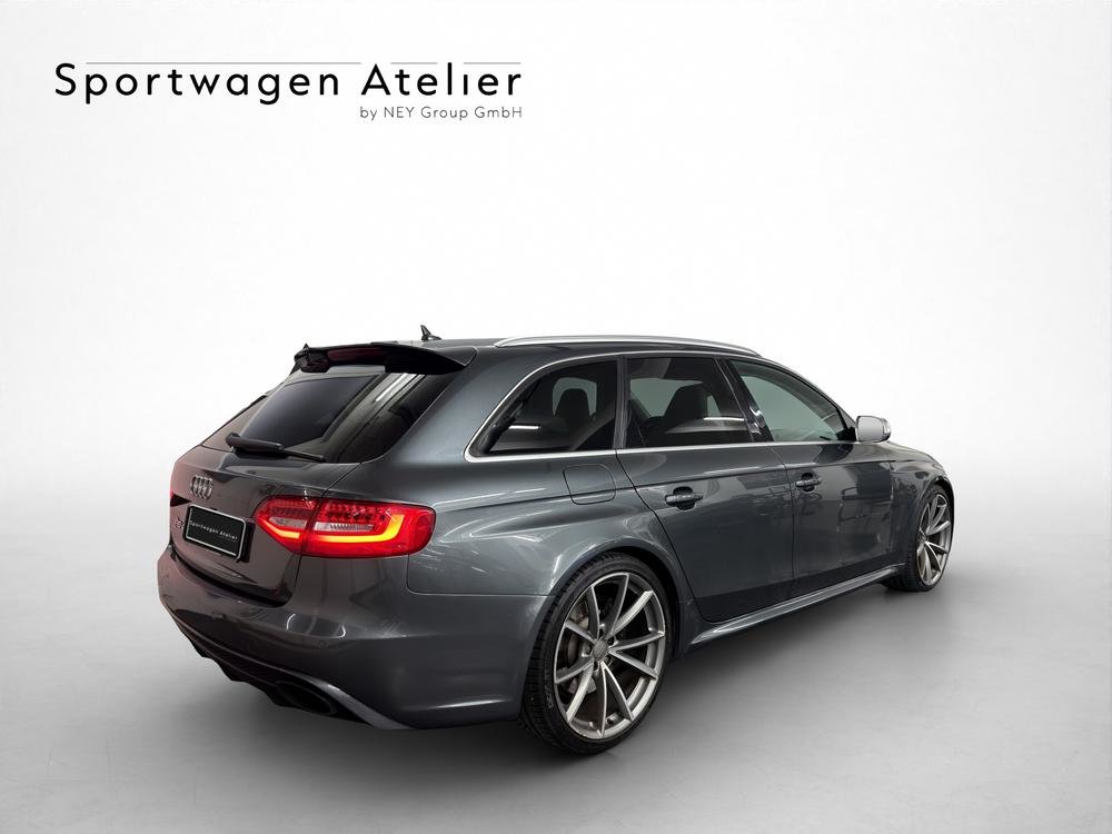 AUDI RS4 Avant 4.2 FSI V8 quattro S-tronic, Essence, Occasion / Utilisé, Automatique - 5