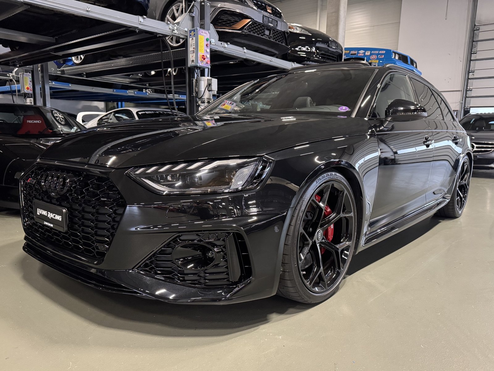 AUDI RS4 Avant quattro *RS Competition Plus*, Essence, Occasion / Utilisé, Automatique - 2