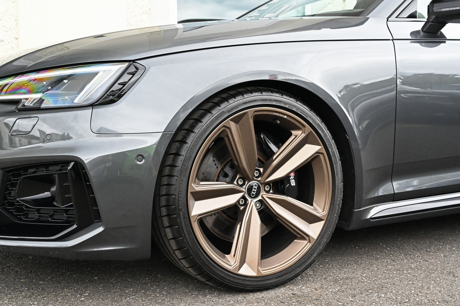 AUDI RS4 Avant 2.9 TFSI quattro tiptronic **8-Fach bereift**, Benzina, Occasioni / Usate, Automatico - 6