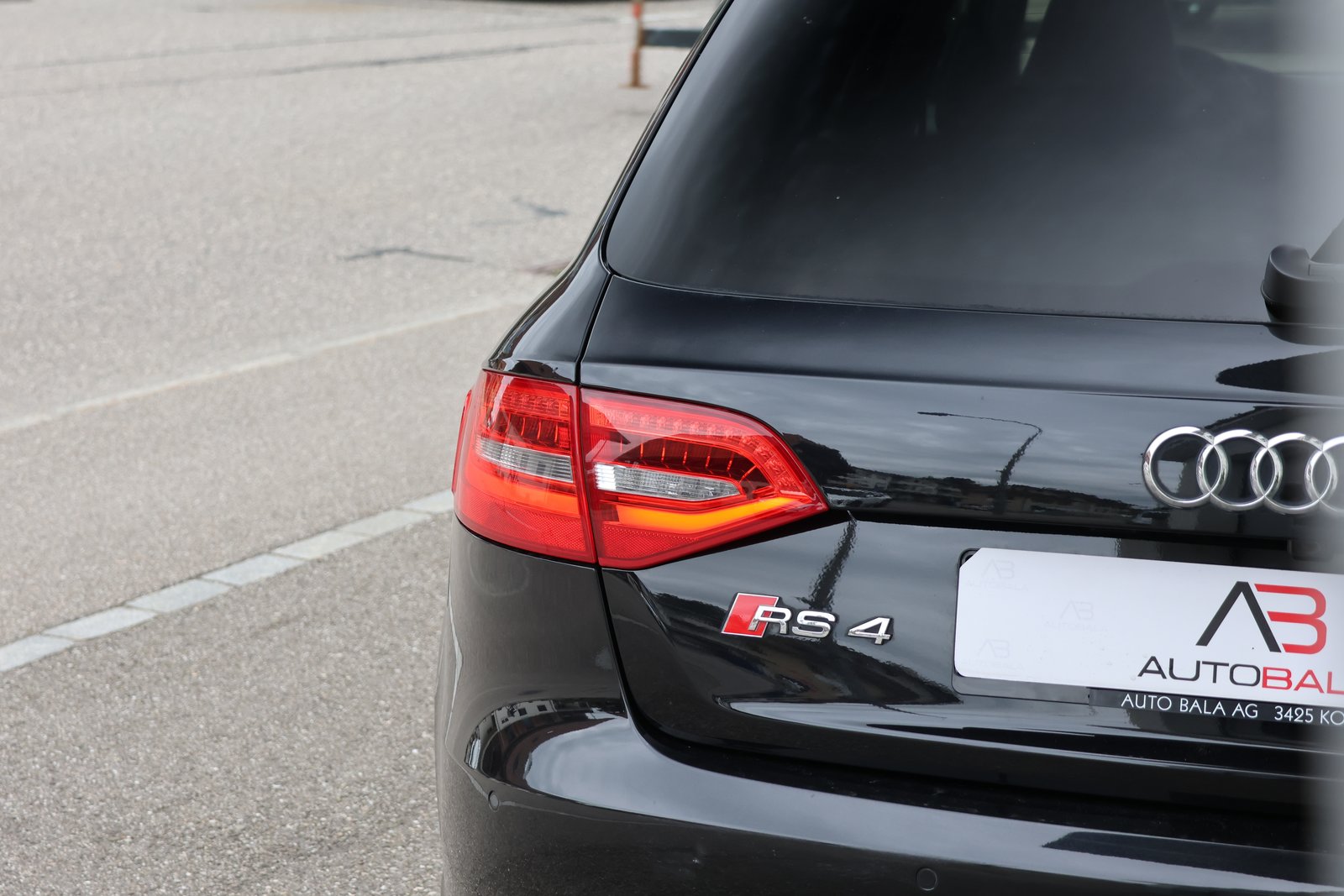 AUDI RS4 Avant 4.2 FSI V8 quattro S-tronic (CH) *1.Hand*, Benzin, Occasion / Gebraucht, Automatik - 6