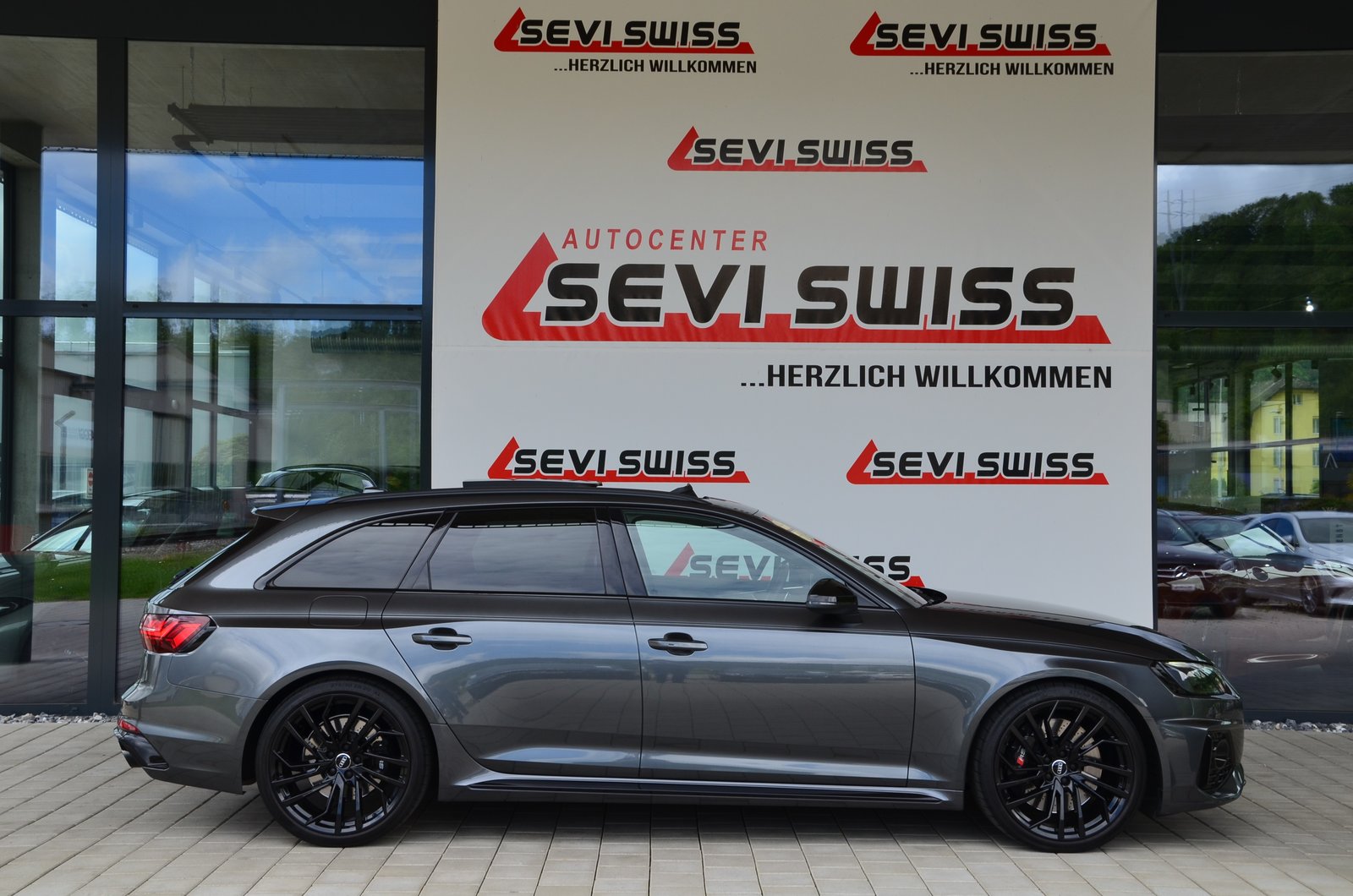 AUDI RS4 Avant quattro tiptronic*Frisch ab MFK,1 Jahr oder 2, Benzina, Occasioni / Usate, Automatico - 4