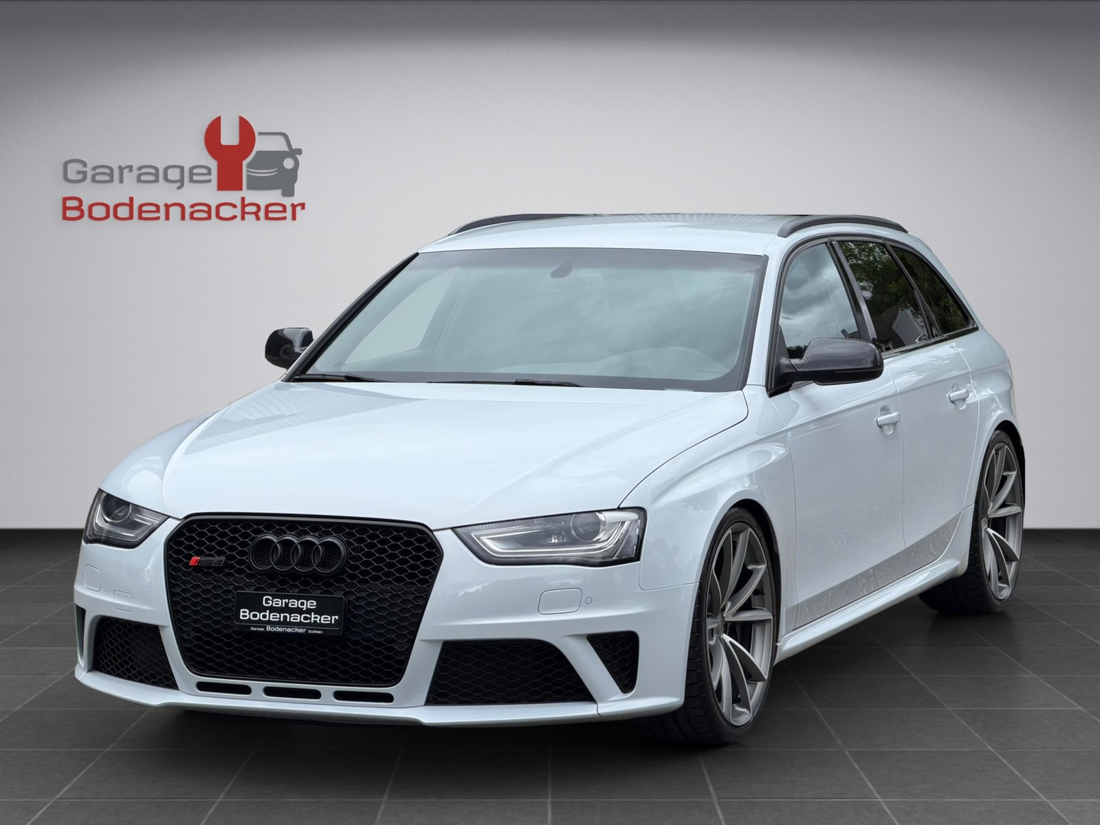 AUDI RS4 Avant 4.2 FSI V8 quattro S-tronic, Benzin, Occasion / Gebraucht, Automatik - 2