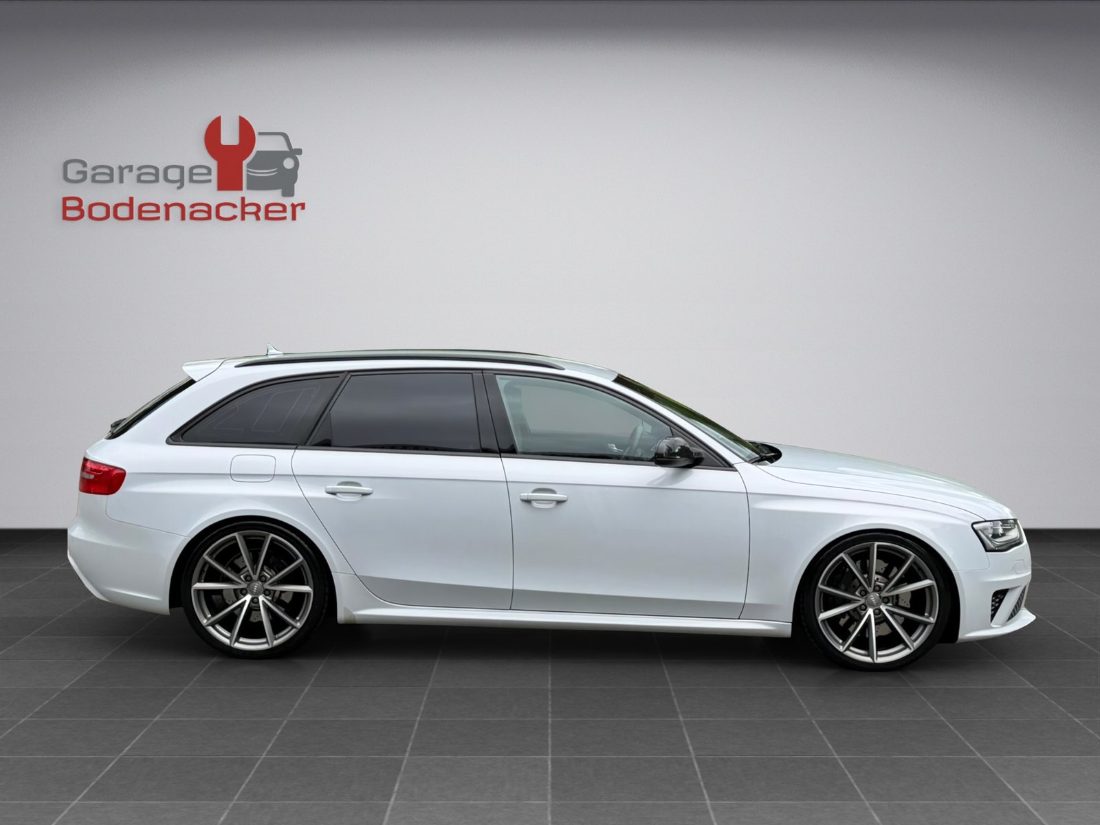 AUDI RS4 Avant 4.2 FSI V8 quattro S-tronic, Benzin, Occasion / Gebraucht, Automatik - 6