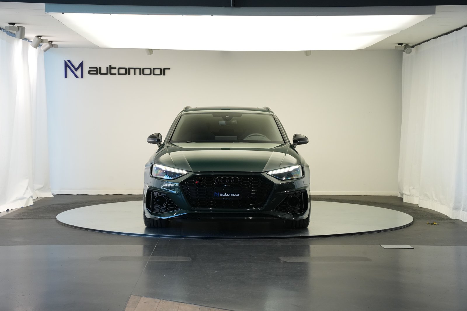 AUDI RS4 Avant quattro tiptronic *CH-Fahrzeug*, Essence, Occasion / Utilisé, Automatique - 2