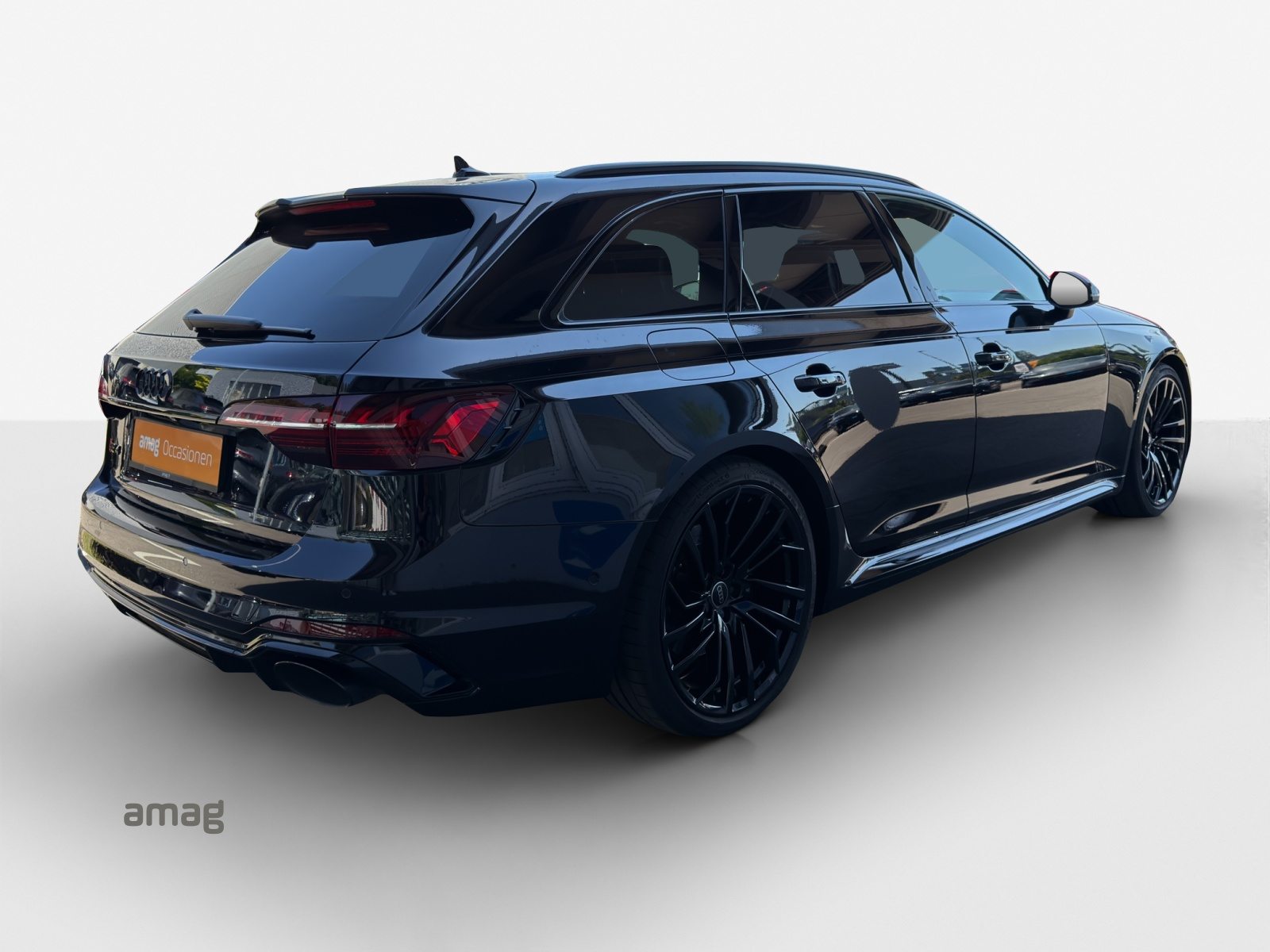 AUDI RS 4 Avant, Petrol, Second hand / Used, Automatic - 5