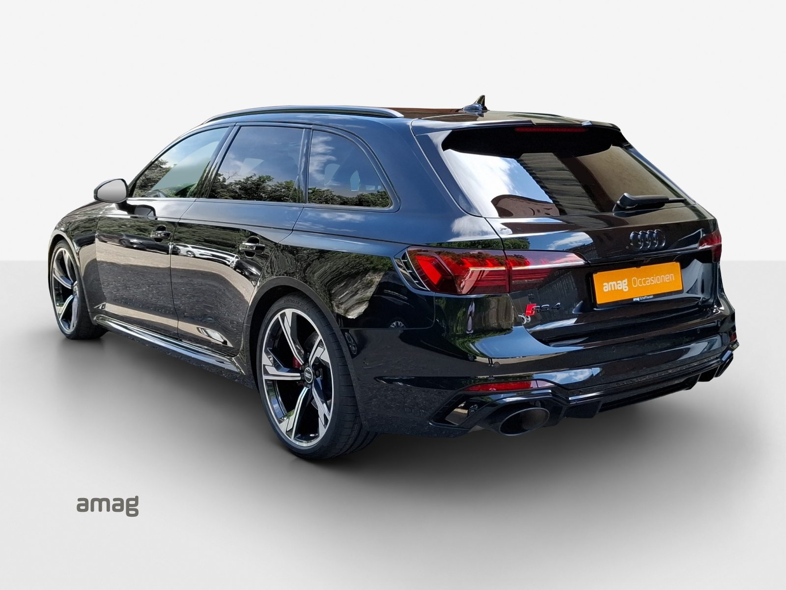 AUDI RS 4 Avant, Petrol, Second hand / Used, Automatic - 3